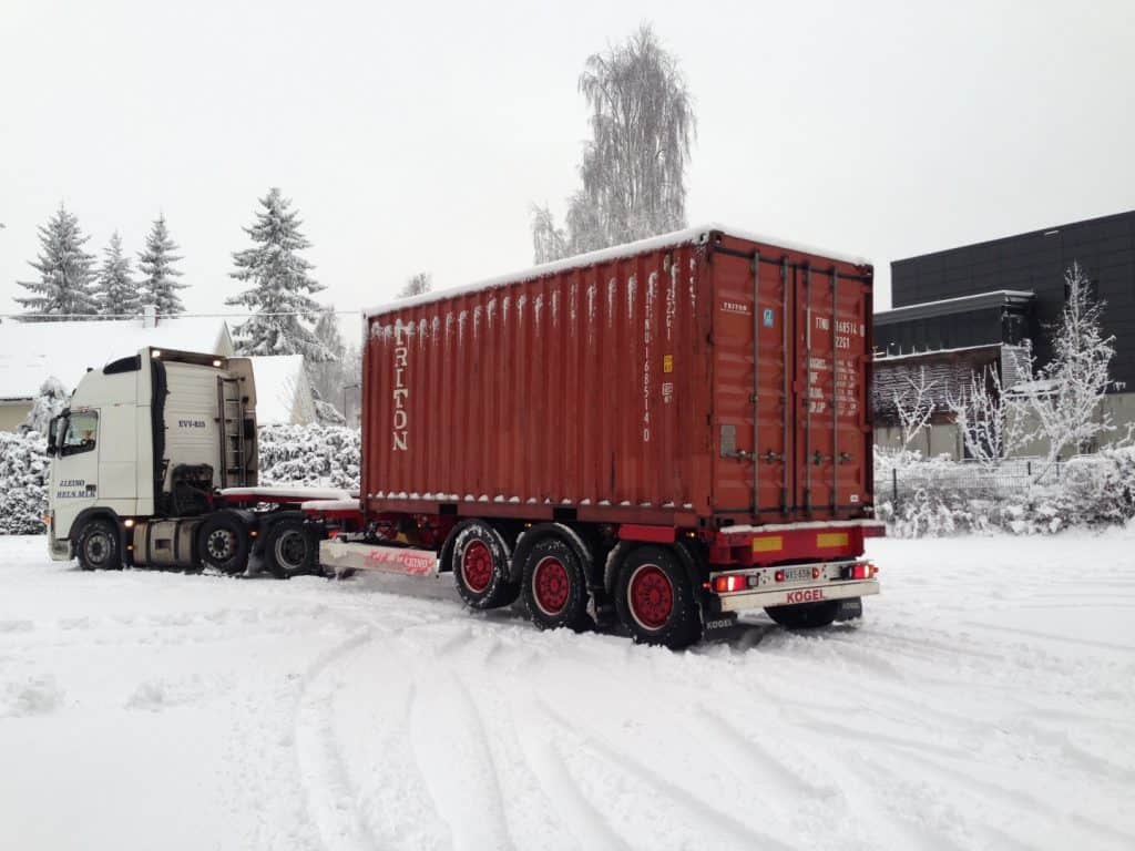 Kontti saapui Kiinasta Mäntsälään pitkän odotuksen jälkeen lauantaina 13.12.