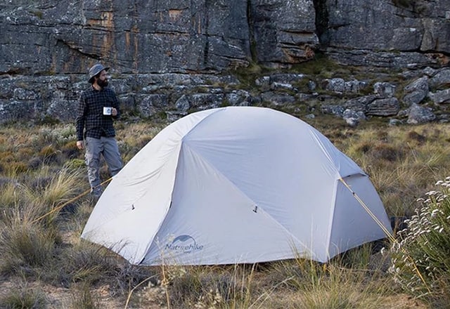Naturehike mongar ultrakevyt teltta ulkoteltalla